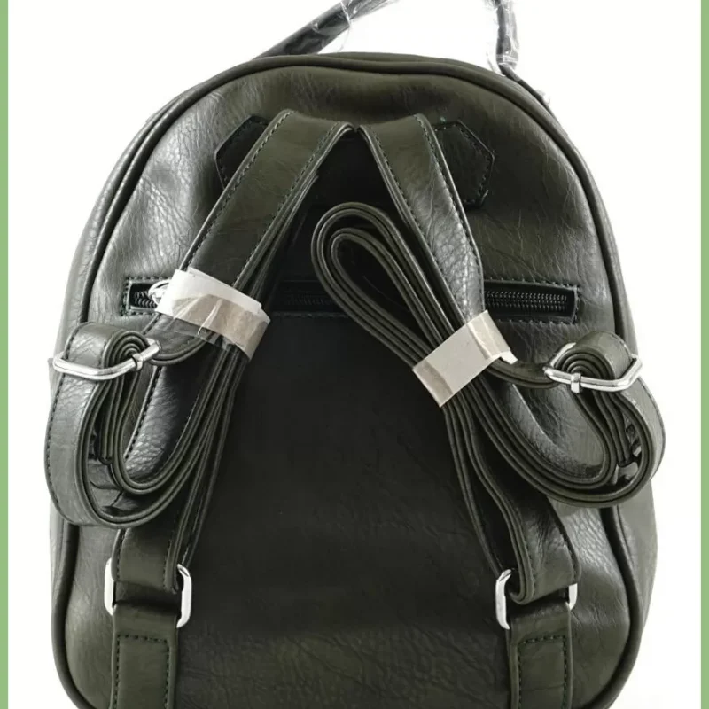 Silvia Rosa női hátitáska elöl nagy zsebbel, műbőr, sötétzöld taskaplaza-hu 3