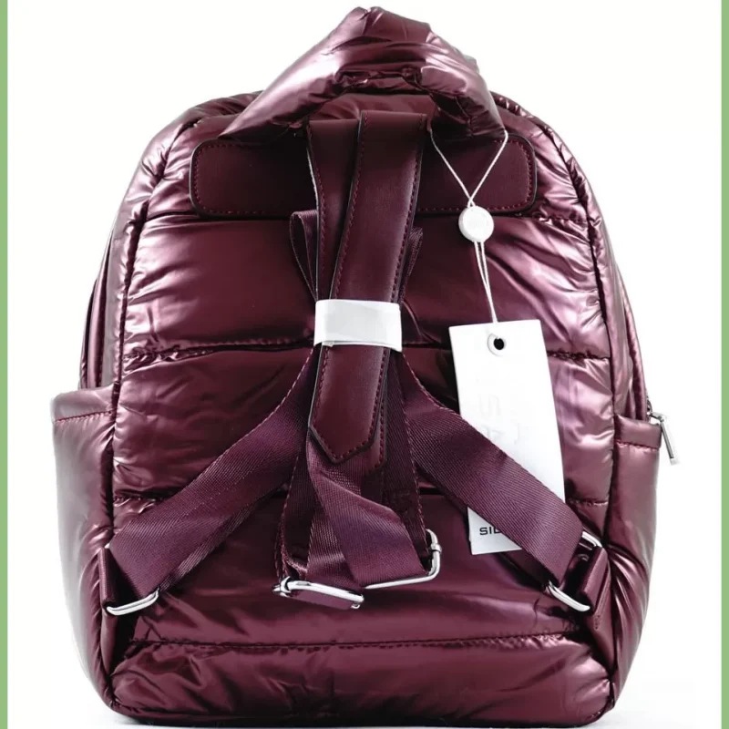 Silvia Rosa női hátitáska vízhatlan anyagból steppelt mintával, bordó taskaplaza-hu 3